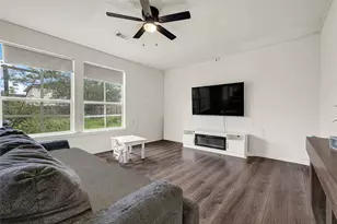 10750 Marigold Glen Way, Houston, TX 77034 - Photo 6