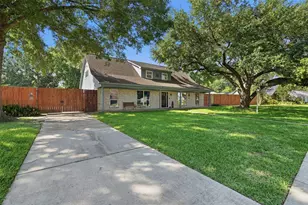 15721 Juneau Ln, Houston, TX 77040 - Photo 4