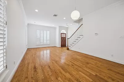 3234 Pemberton Circle Drive, Houston, TX 77025 - Photo 4