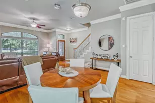 9113 Creekstone Lake Dr, Houston, TX 77054 - Photo 10