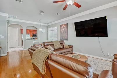 9113 Creekstone Lake Drive, Houston, TX 77054 - Photo 4