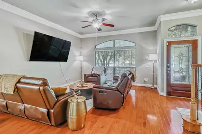 9113 Creekstone Lake Drive, Houston, TX 77054 - Photo 6