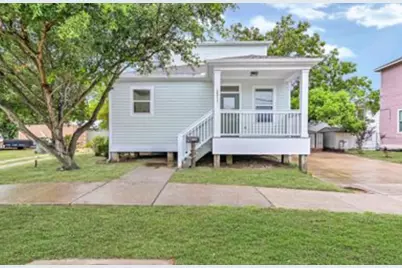 2311 Mary Moody Northern Street, Galveston, TX 77551 - Photo 2