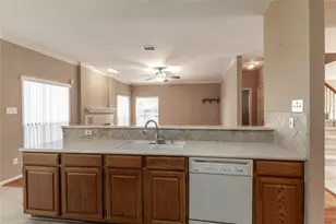 6519 Oakburl Ct, Sugar Land, TX 77479 - Photo 10