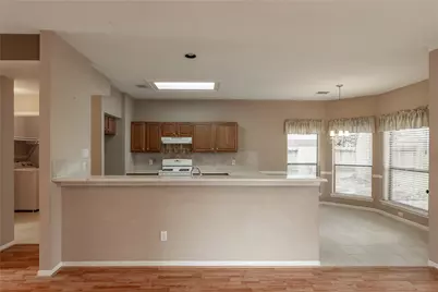 6519 Oakburl Court, Sugar Land, TX 77479 - Photo 8