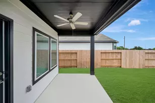 32523 Summer Vis Ln, Fulshear, TX 77441 - Photo 12
