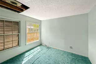 613 22nd Ave N, Texas City, TX 77590 - Photo 12
