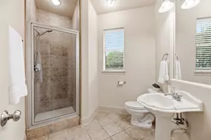 22331 Maybrook Park Cir, Katy, TX 77450 - Photo 18