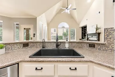 22331 Maybrook Park Circle, Katy, TX 77450 - Photo 14