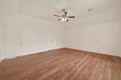 16315 April Ridge Drive, Houston, TX 77083 - Photo 34