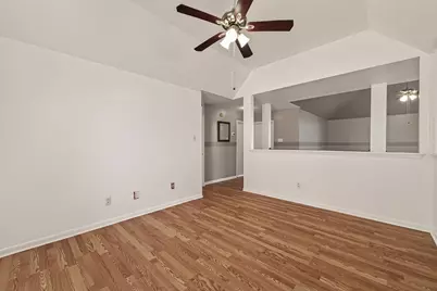 16315 April Ridge Drive, Houston, TX 77083 - Photo 32