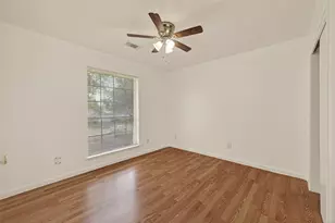 16315 April Ridge Dr, Houston, TX 77083 - Photo 22