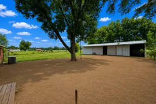 838 S Ctr St, Buffalo, TX 75831 - Photo 22