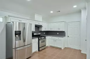 811 Mark Anthony St, New Caney, TX 77357 - Photo 28
