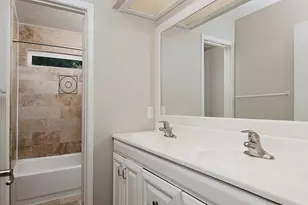 6 Berryfrost Ln, The Woodlands, TX 77380 - Photo 18