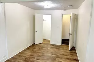 1005 Ave E 1/2, Alvin, TX 77511 - Photo 22