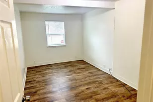 1005 Ave E 1/2, Alvin, TX 77511 - Photo 20