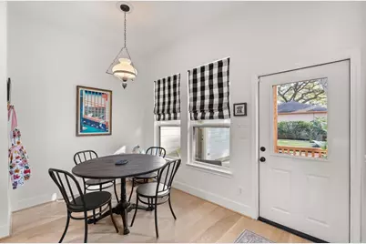 419 Brooks Street, Sugar Land, TX 77478 - Photo 6