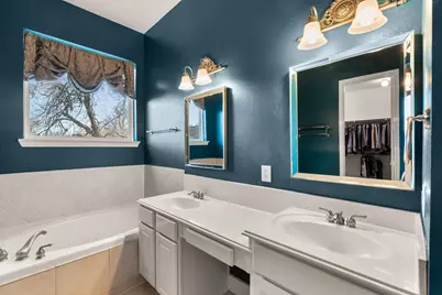 419 Brooks Street, Sugar Land, TX 77478 - Photo 10