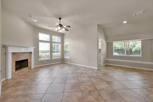 117 E Montfair Blvd, The Woodlands, TX 77382 - Photo 16
