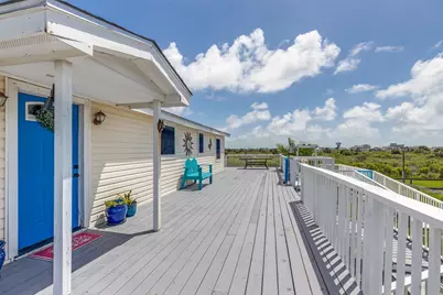 3915 1st Street, Galveston, TX 77554 - Photo 6
