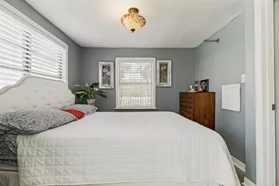 3915 1st Street, Galveston, TX 77554 - Photo 14