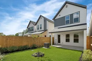 5626 Bertellis Ln, Houston, TX 77091 - Photo 18
