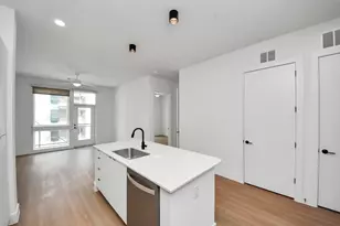 2810 Riverby Rd, Houston, TX 77020 - Photo 4