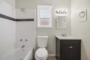 319 S 6th St, La Porte, TX 77571 - Photo 20