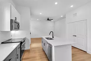 1318B Goalie Dr, Little Elm, TX 75068 - Photo 6