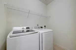 1306 Diamond Drape Dr, Iowa Colony, TX 77583 - Photo 24