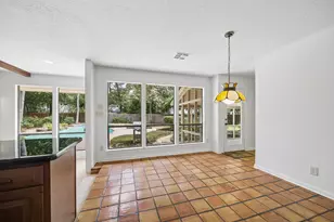 2310 Mill Lake Dr, Kingwood, TX 77339 - Photo 6