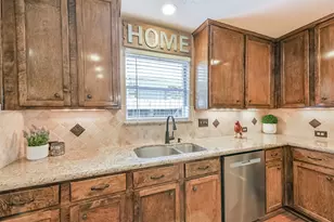 11935 Belle Ct, Pinehurst, TX 77362 - Photo 16