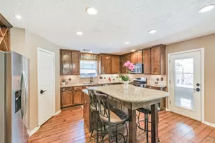 11935 Belle Ct, Pinehurst, TX 77362 - Photo 12