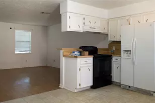 11823 Stonehedge Dr, Conroe, TX 77303 - Photo 4