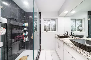 5347 Rutherglenn Dr, Houston, TX 77096 - Photo 18