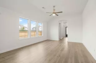 994 Newport Crk Dr, Katy, TX 77493 - Photo 8