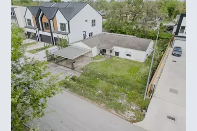 7121 England Street, Houston, TX 77021 - Photo 2