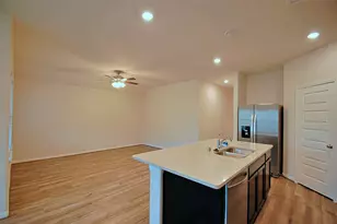 12900 S Winding Pines Dr, Tomball, TX 77375 - Photo 8
