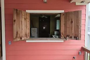 833 Kahla Dr, Crystal Beach, TX 77650 - Photo 30