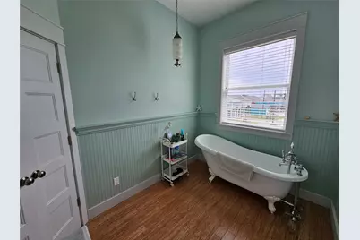 833 Kahla Drive, Crystal Beach, TX 77650 - Photo 20