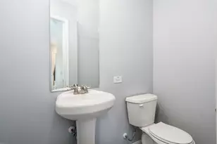 207 N Poplar St, Tomball, TX 77375 - Photo 8