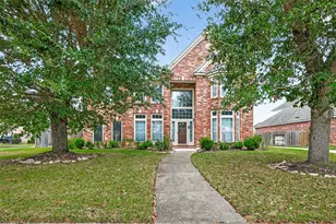 5907 Indian Hills Ln, Sugar Land, TX 77479 - Photo 1
