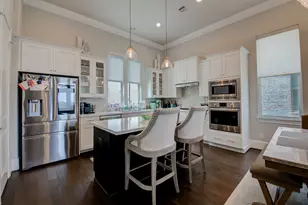 9664 Knight Rd, Houston, TX 77045 - Photo 10