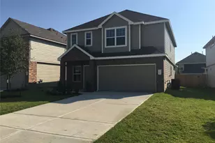 2111 Ethan Dr, Conroe, TX 77301 - Photo 2