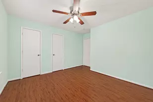 8427 Brickhaven Ln, Houston, TX 77083 - Photo 36