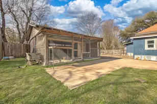158 E 7th St, Trinity, TX 75862 - Photo 36