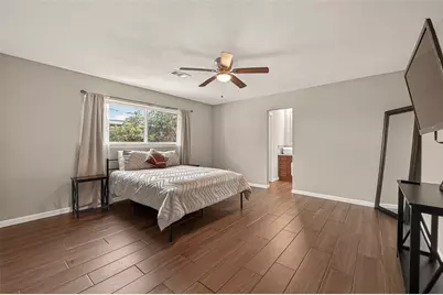 8307 Carvel Lane, Houston, TX 77036 - Photo 28