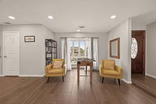 8307 Carvel Ln, Houston, TX 77036 - Photo 6