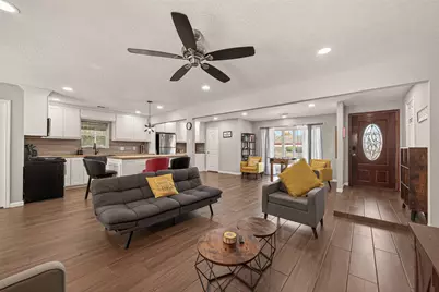 8307 Carvel Lane, Houston, TX 77036 - Photo 20